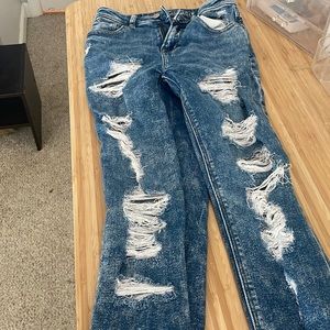 Dark blue ripped skinny jeans